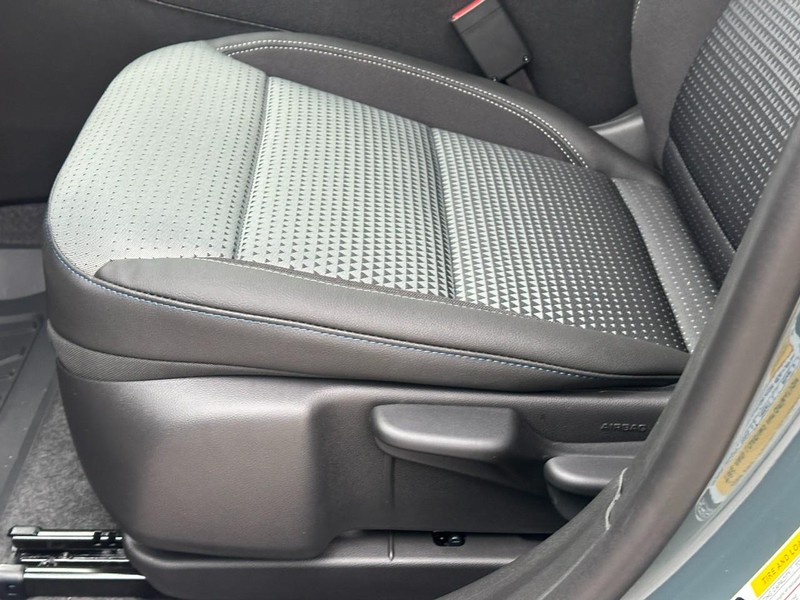 Chevrolet Trax Vehicle Full-screen Gallery Image 10