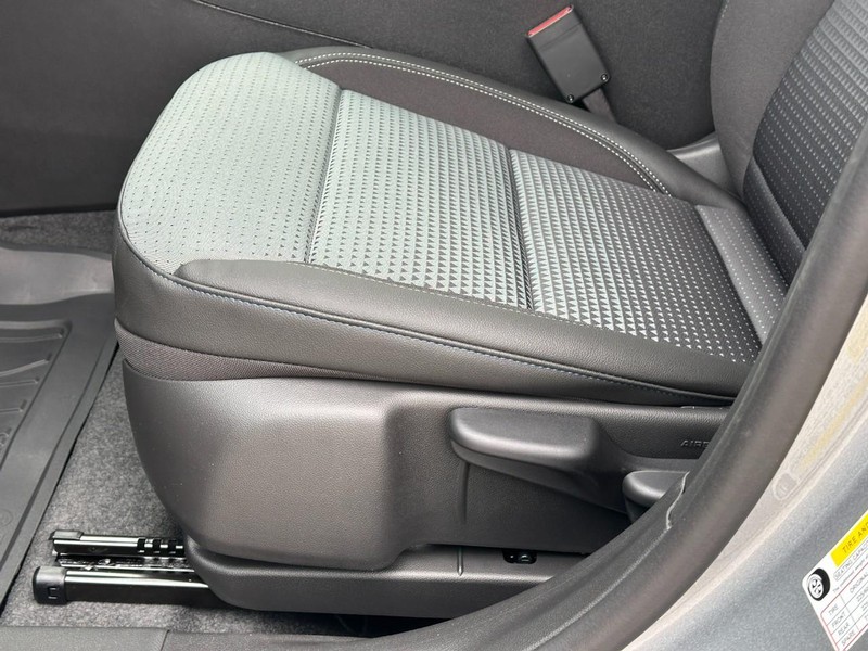 Chevrolet Trax Vehicle Full-screen Gallery Image 10