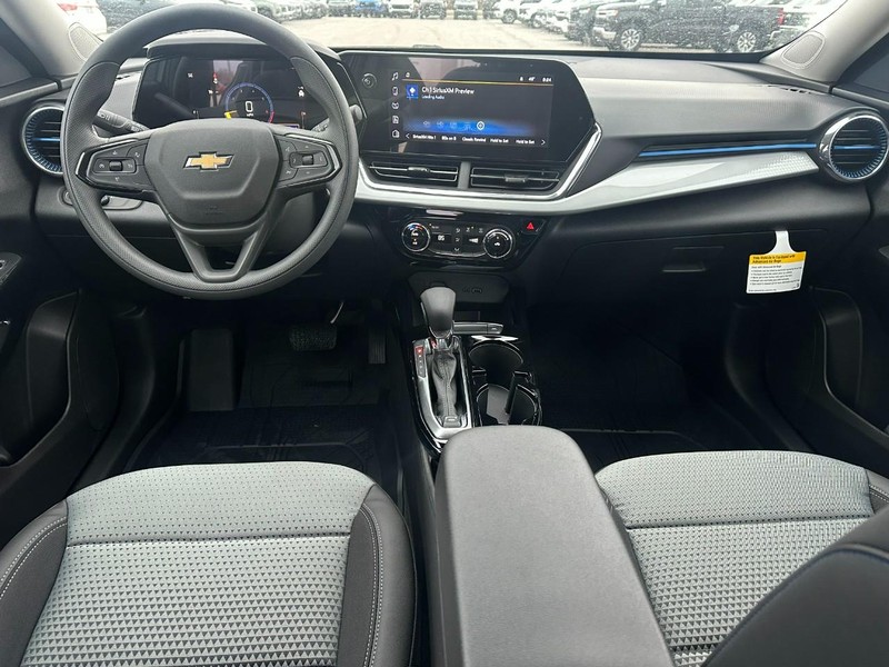 Chevrolet Trax Vehicle Full-screen Gallery Image 5