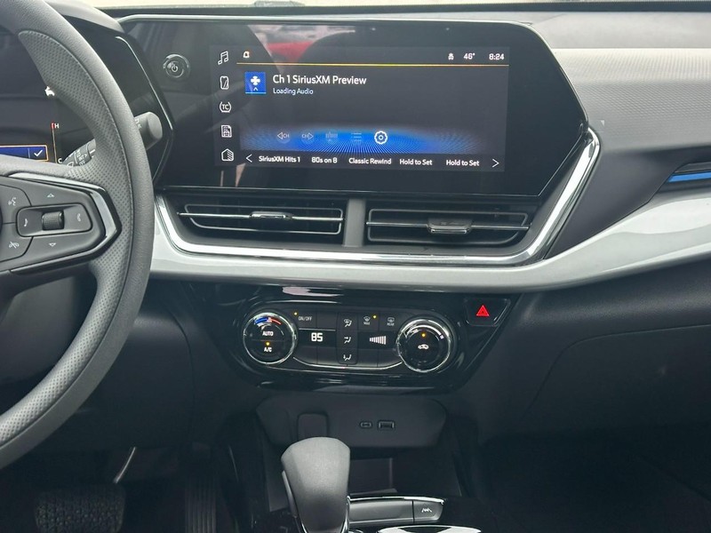 Chevrolet Trax Vehicle Full-screen Gallery Image 7