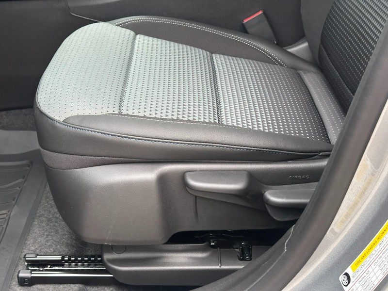 Chevrolet Trax Vehicle Full-screen Gallery Image 10