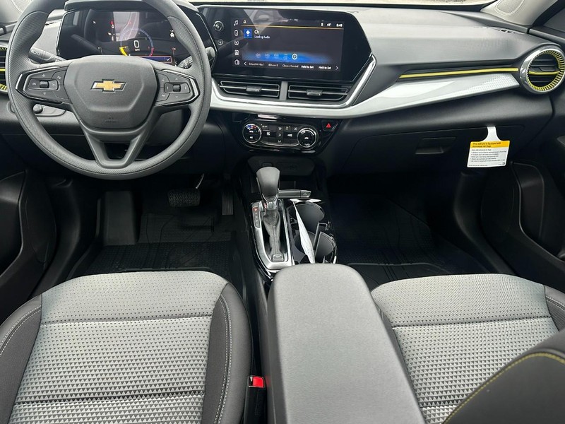 Chevrolet Trax Vehicle Full-screen Gallery Image 5