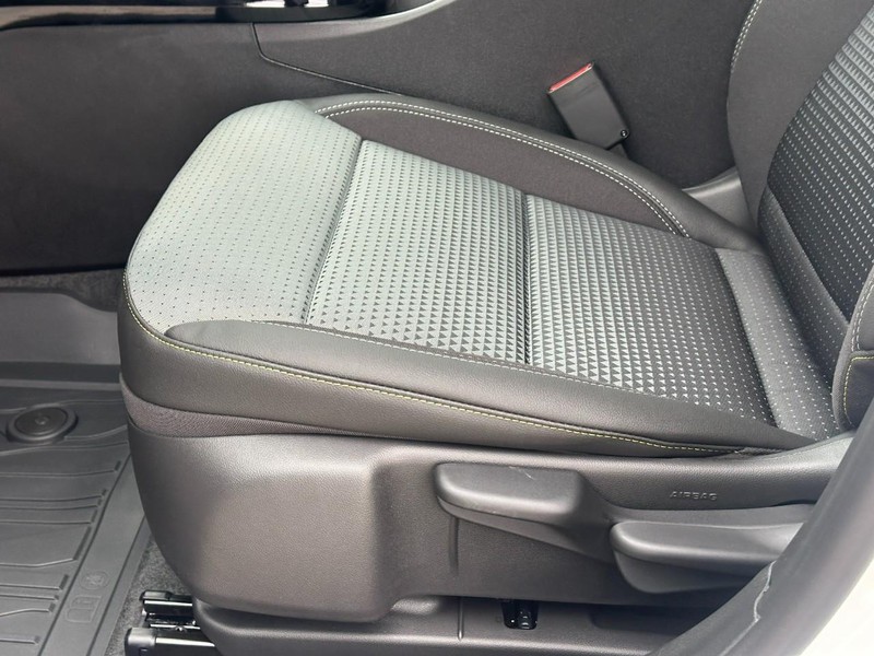 Chevrolet Trax Vehicle Full-screen Gallery Image 10