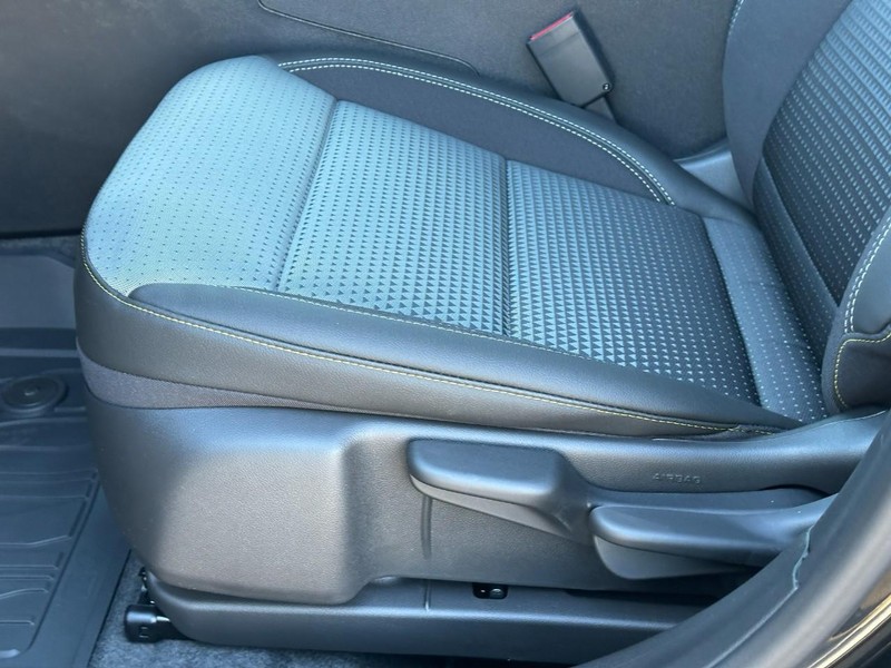 Chevrolet Trax Vehicle Full-screen Gallery Image 10