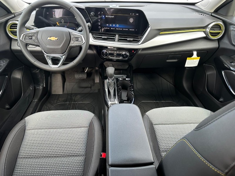 Chevrolet Trax Vehicle Full-screen Gallery Image 6