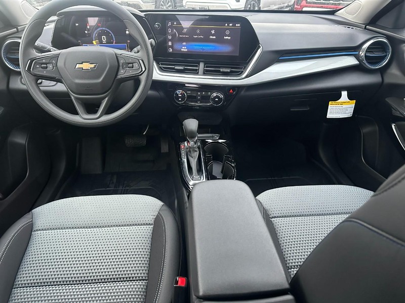 Chevrolet Trax Vehicle Full-screen Gallery Image 5
