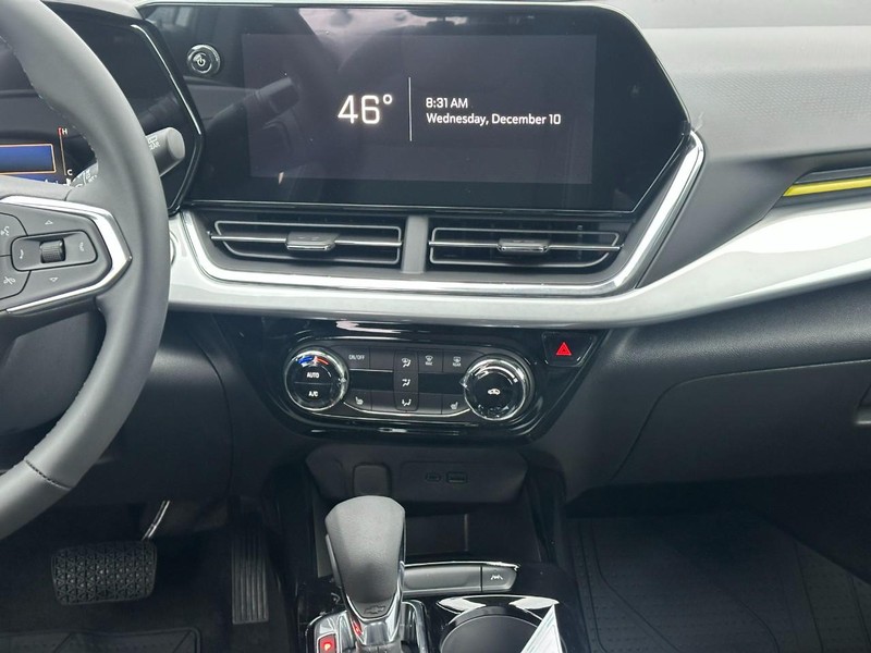 Chevrolet Trax Vehicle Full-screen Gallery Image 7