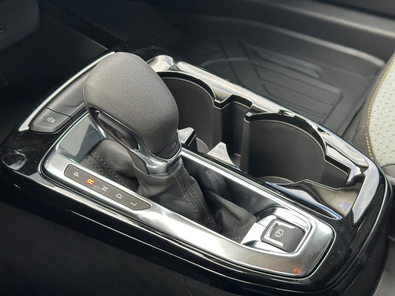 Chevrolet Trax Vehicle Full-screen Gallery Image 14