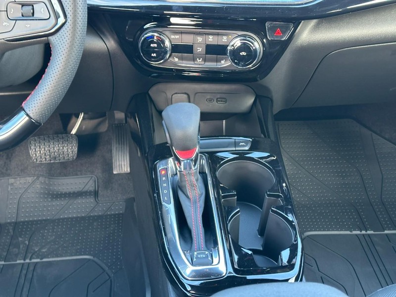 Chevrolet Trax Vehicle Full-screen Gallery Image 8