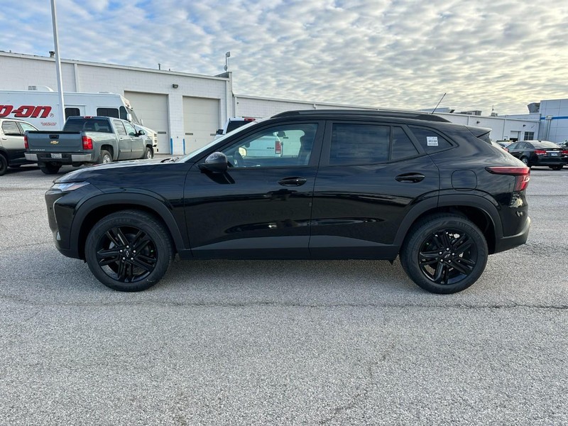 Chevrolet Trax Vehicle Full-screen Gallery Image 2