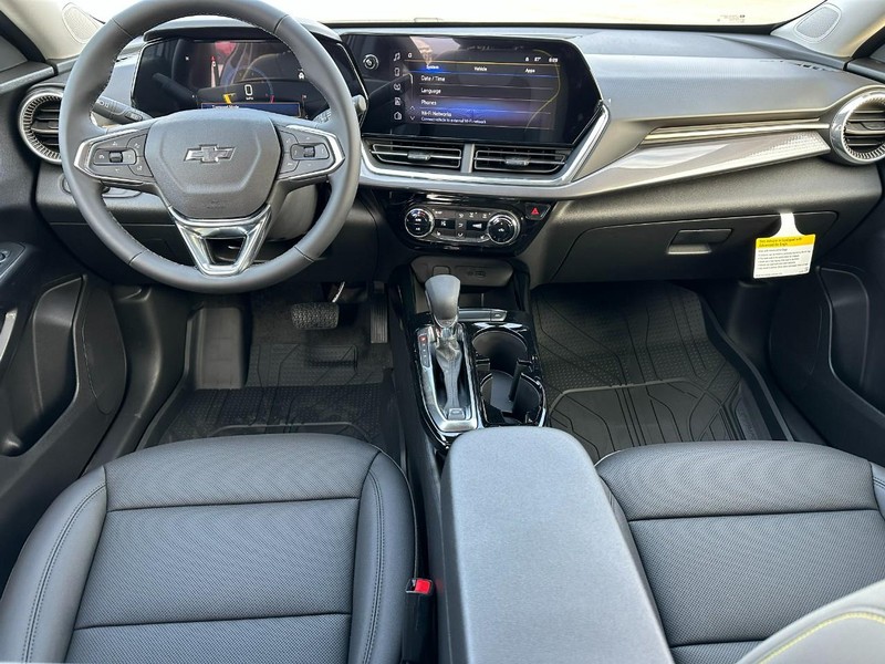 Chevrolet Trax Vehicle Full-screen Gallery Image 5