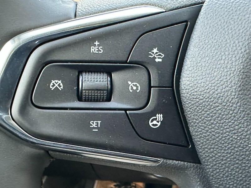 Chevrolet Trax Vehicle Full-screen Gallery Image 11