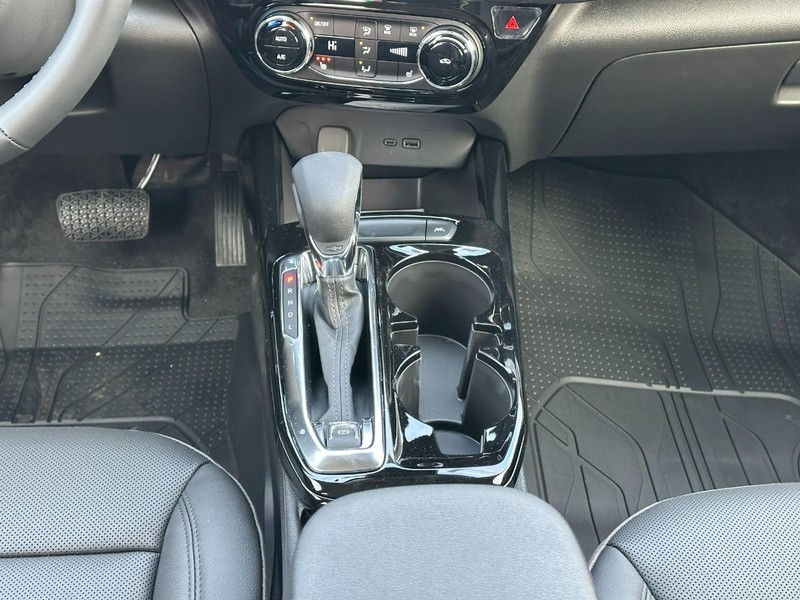 Chevrolet Trax Vehicle Full-screen Gallery Image 8