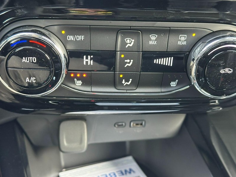 Chevrolet Trax Vehicle Full-screen Gallery Image 13