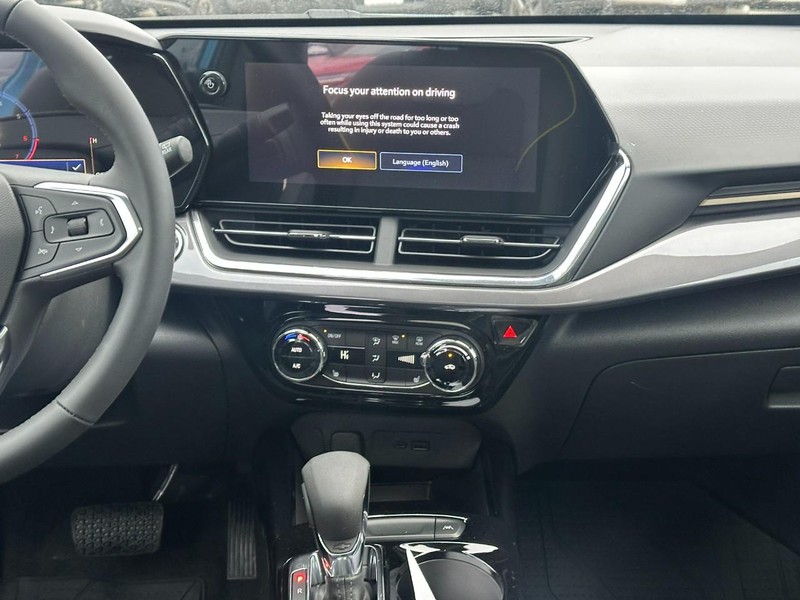 Chevrolet Trax Vehicle Full-screen Gallery Image 7