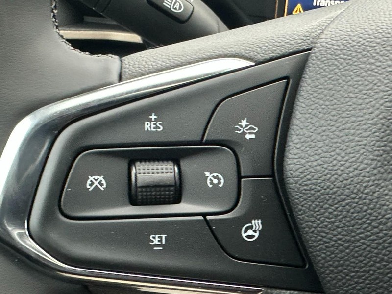 Chevrolet Trax Vehicle Full-screen Gallery Image 11