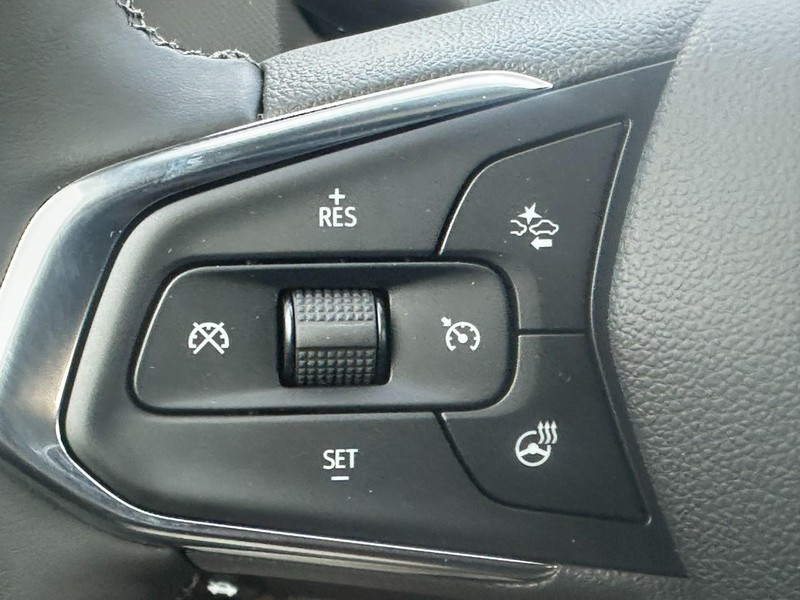 Chevrolet TrailBlazer Vehicle Full-screen Gallery Image 11