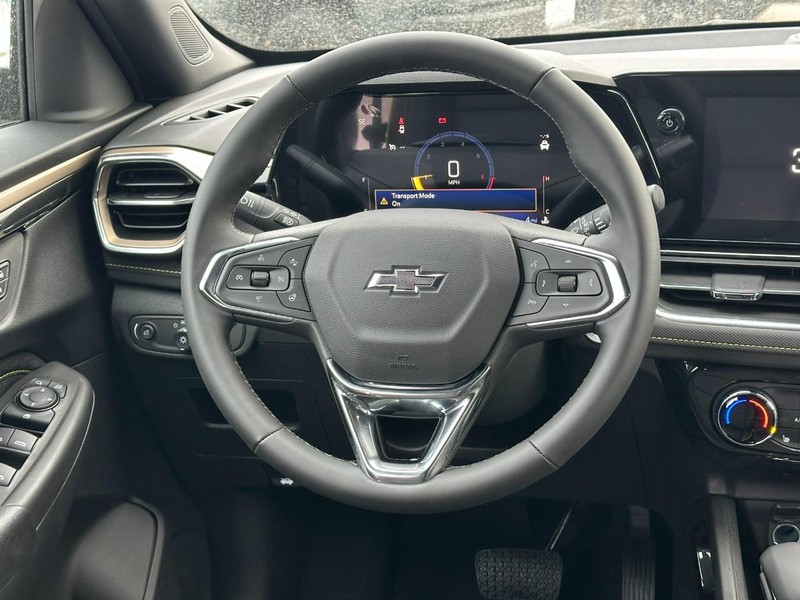 Chevrolet TrailBlazer Vehicle Full-screen Gallery Image 6