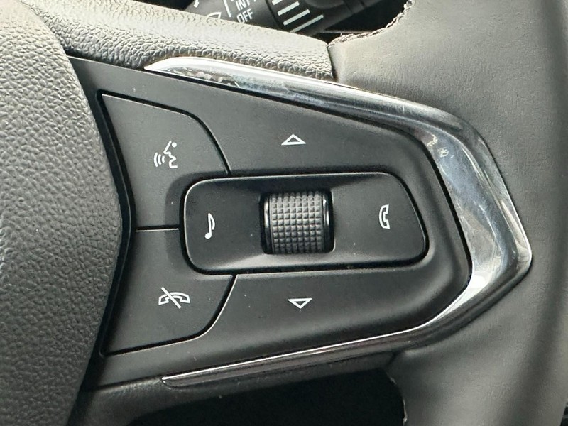 Chevrolet TrailBlazer Vehicle Full-screen Gallery Image 12