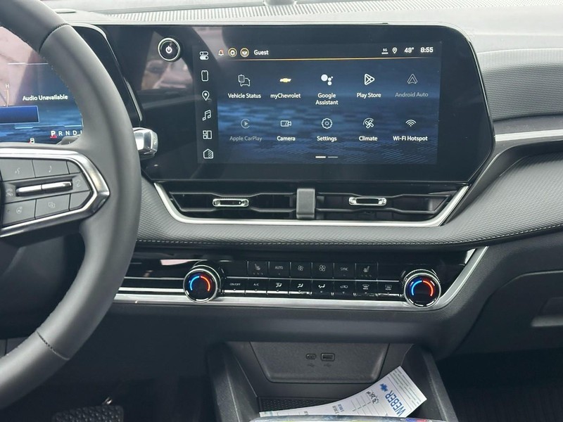 Chevrolet Equinox Vehicle Full-screen Gallery Image 7