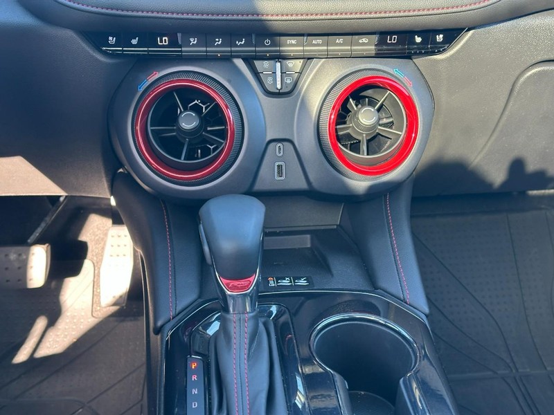 Chevrolet Blazer Vehicle Full-screen Gallery Image 15