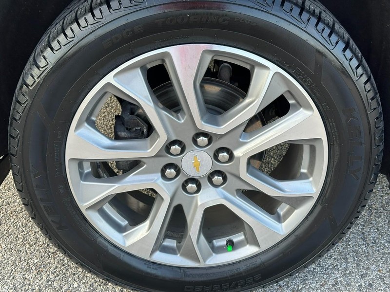 Chevrolet Traverse Vehicle Full-screen Gallery Image 6