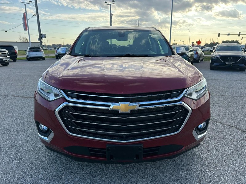 Chevrolet Traverse Vehicle Full-screen Gallery Image 9
