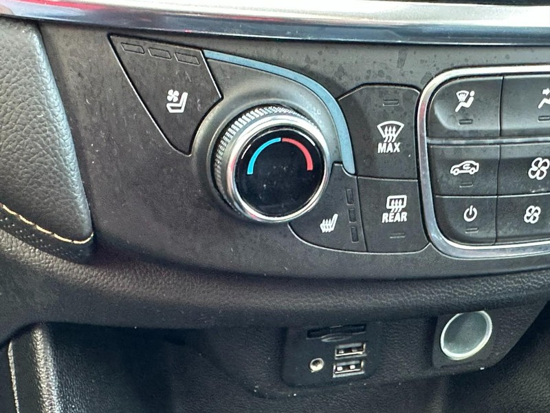 Chevrolet Traverse Vehicle Full-screen Gallery Image 25