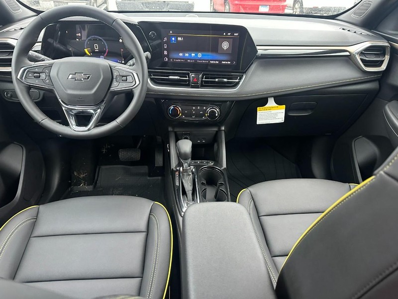 Chevrolet TrailBlazer Vehicle Full-screen Gallery Image 5