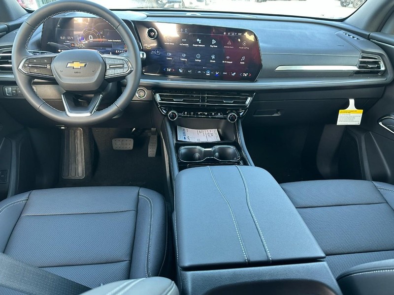 Chevrolet Traverse Vehicle Full-screen Gallery Image 7