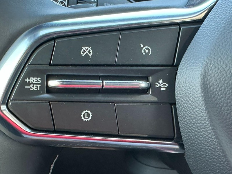 Chevrolet Traverse Vehicle Full-screen Gallery Image 13