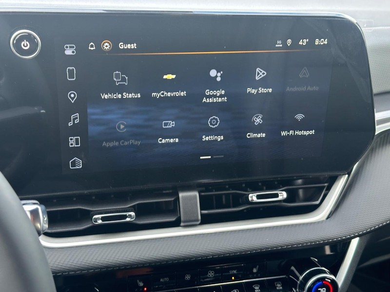 Chevrolet Equinox Vehicle Full-screen Gallery Image 11