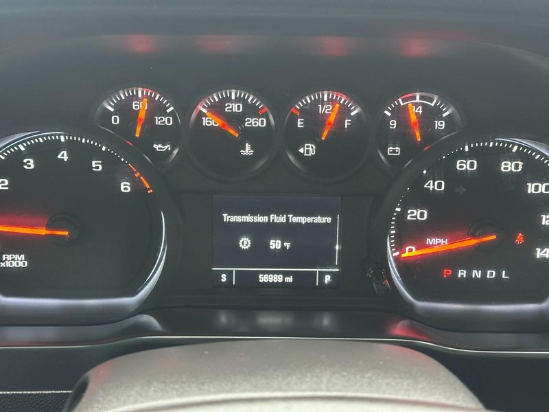 Chevrolet Silverado 1500 Vehicle Full-screen Gallery Image 19