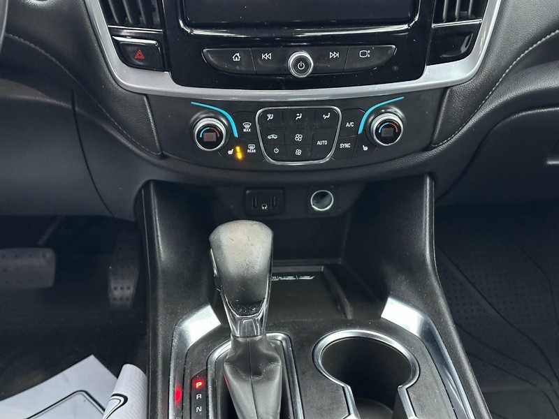 Chevrolet Traverse Vehicle Full-screen Gallery Image 14