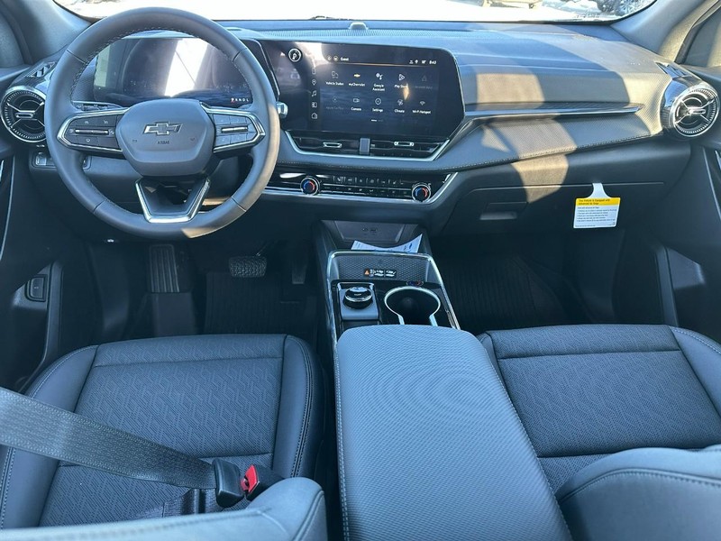 Chevrolet Equinox Vehicle Full-screen Gallery Image 5