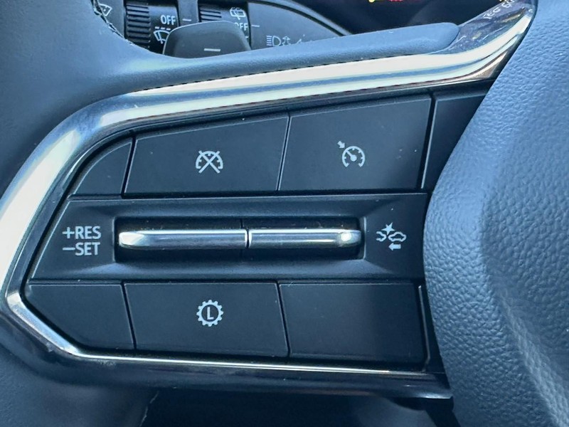 Chevrolet Equinox Vehicle Full-screen Gallery Image 11