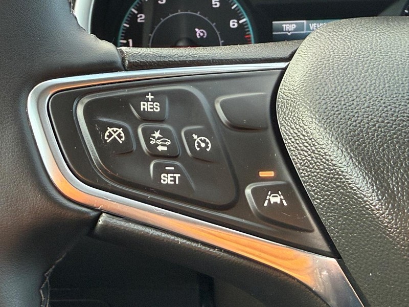 Chevrolet Malibu Vehicle Full-screen Gallery Image 13