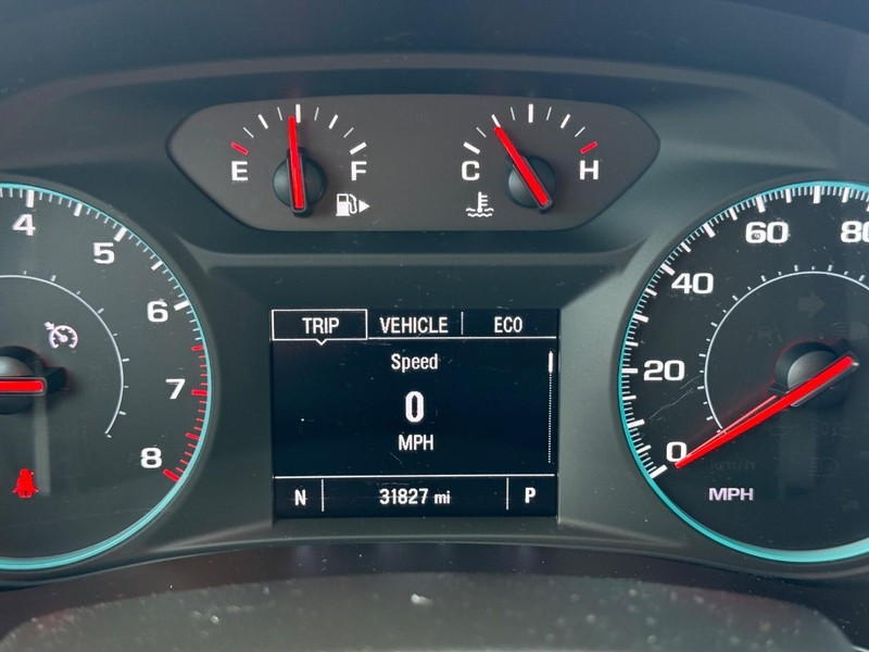 Chevrolet Malibu Vehicle Full-screen Gallery Image 21