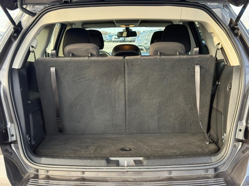 Dodge Journey Vehicle Full-screen Gallery Image 6