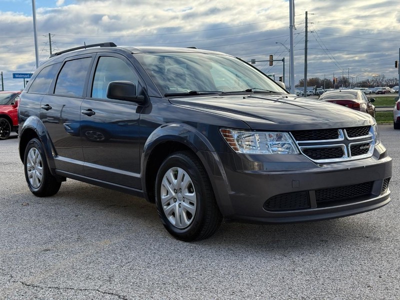 Dodge Journey Vehicle Full-screen Gallery Image 8