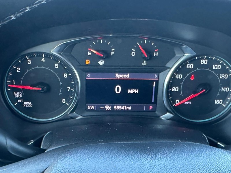 Chevrolet Equinox Vehicle Full-screen Gallery Image 20