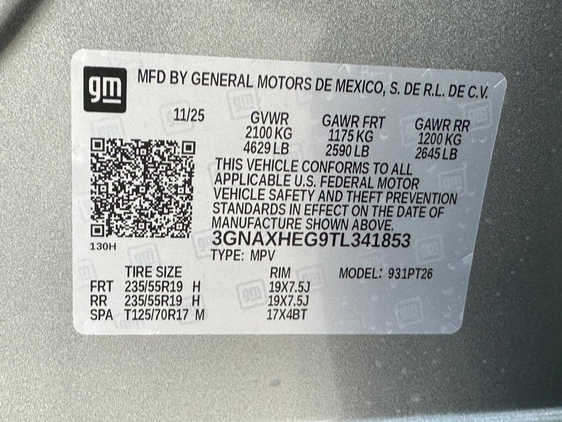 Chevrolet Equinox Vehicle Full-screen Gallery Image 18