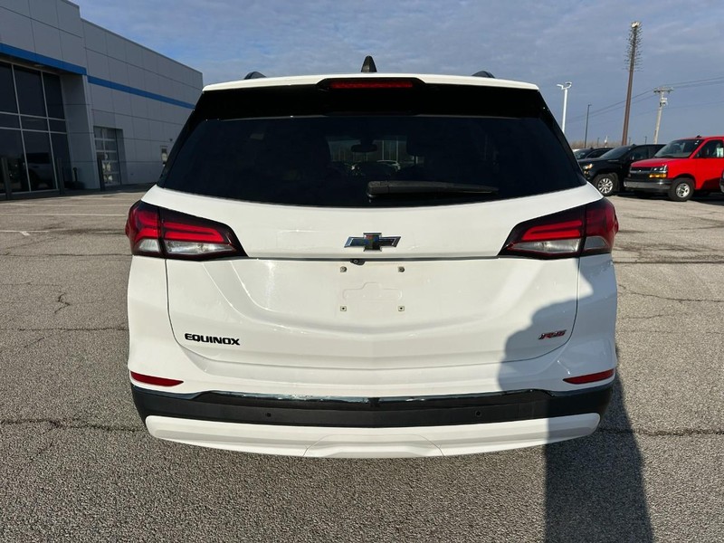 Chevrolet Equinox Vehicle Full-screen Gallery Image 04