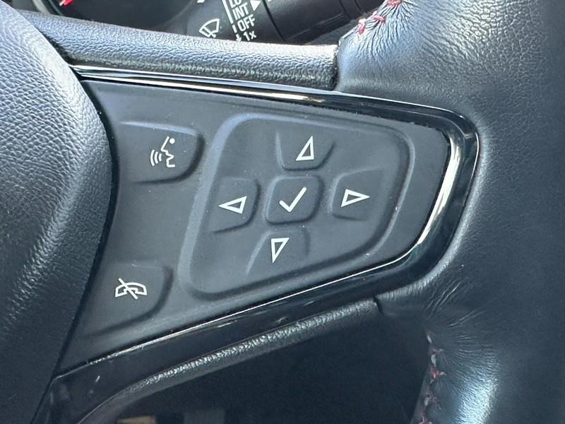 Chevrolet Equinox Vehicle Full-screen Gallery Image 19