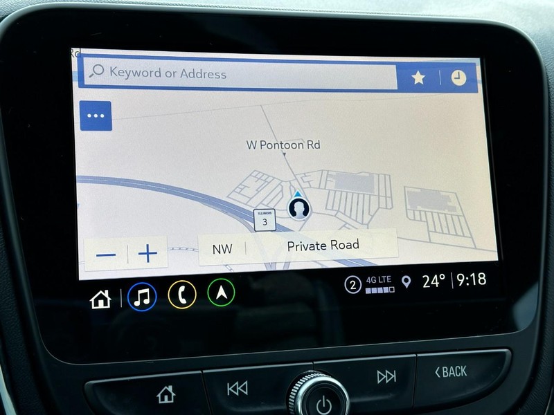 Chevrolet Equinox Vehicle Full-screen Gallery Image 21