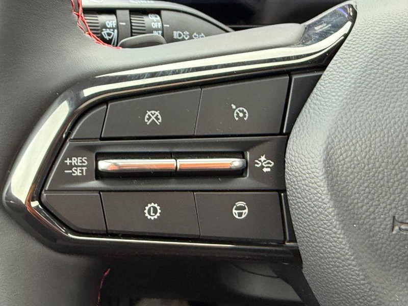 Chevrolet Traverse Vehicle Full-screen Gallery Image 11