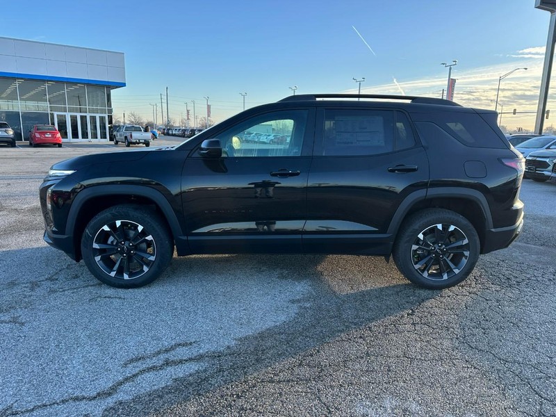 Chevrolet Equinox Vehicle Full-screen Gallery Image 2