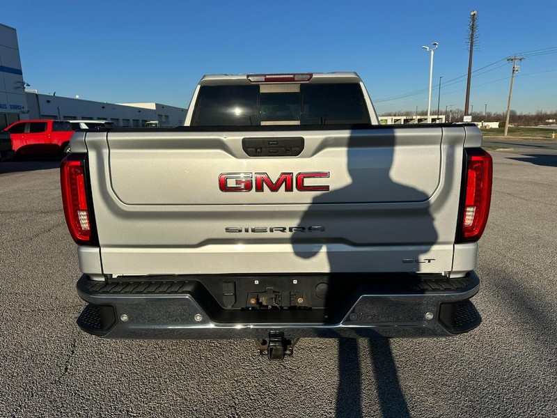 GMC Sierra 1500 Vehicle Full-screen Gallery Image 4
