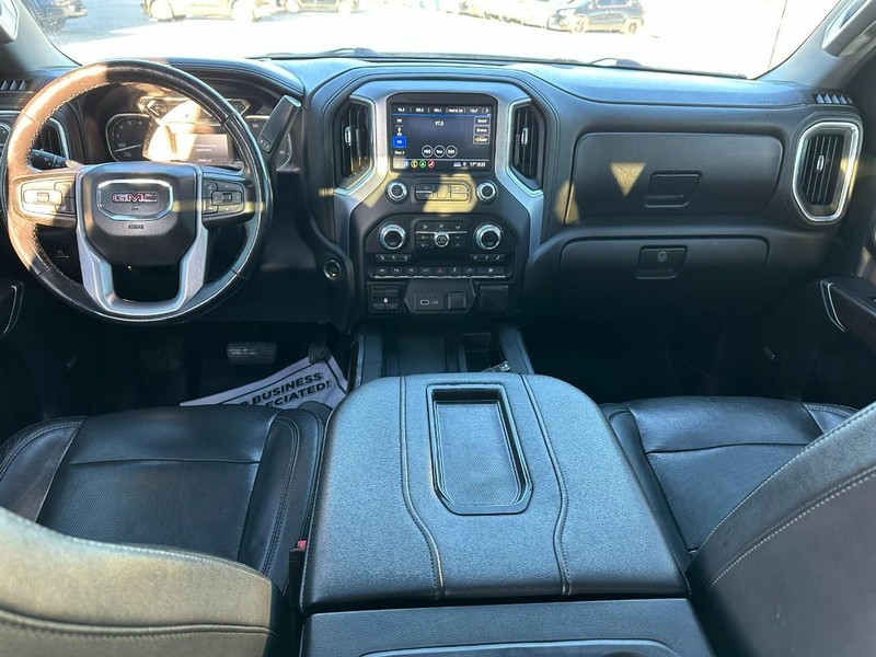 GMC Sierra 1500 Vehicle Full-screen Gallery Image 13