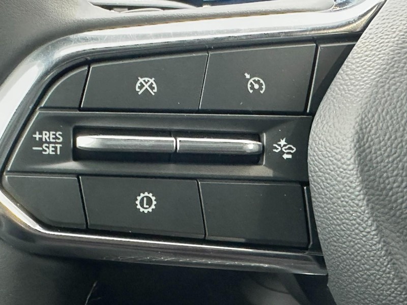 Chevrolet Traverse Vehicle Full-screen Gallery Image 13